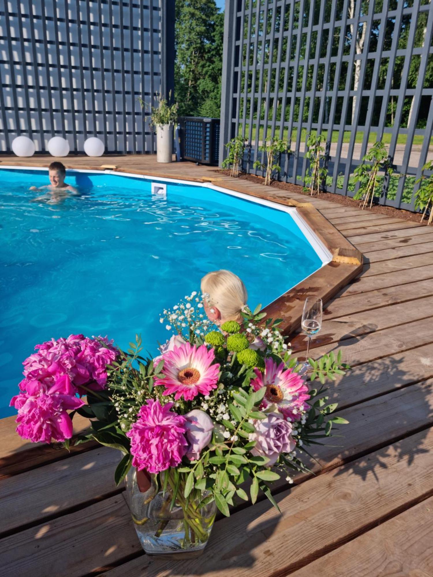 Tostamaa Meierei Hotel Luaran gambar